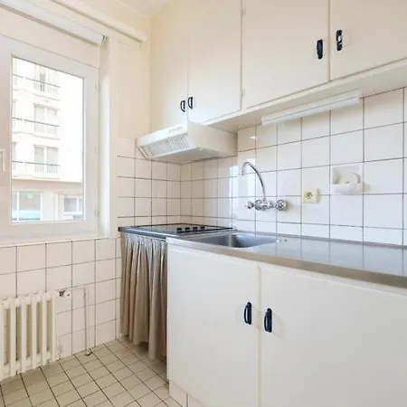 Lecomte - The Dune House 122 *